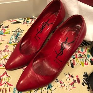 Yves Saint Laurent Red Pumps